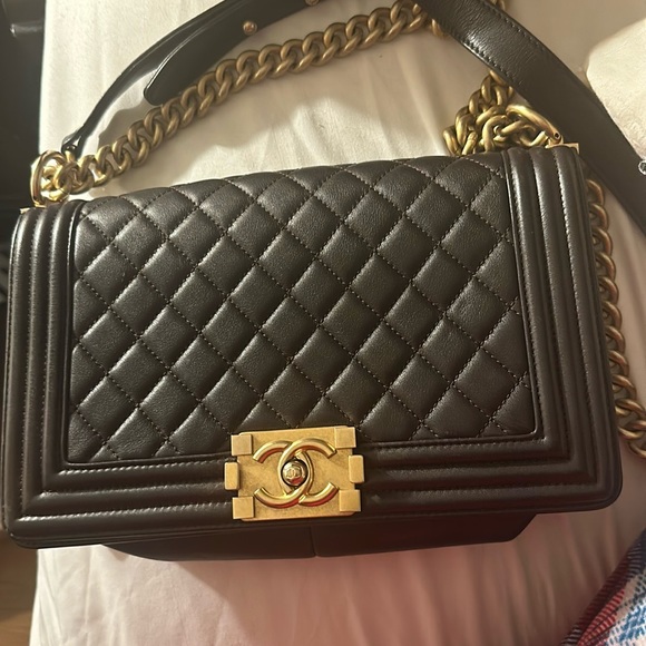 Chanel - Picture 1 of 1